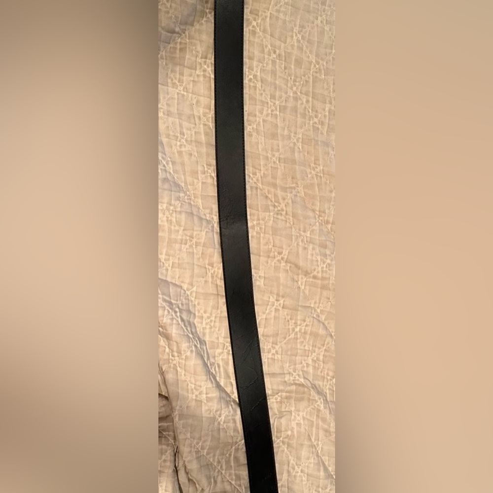 Wrangler- Men’s Black Belt w/ silver buckle-size 34- NEW! Never worn!